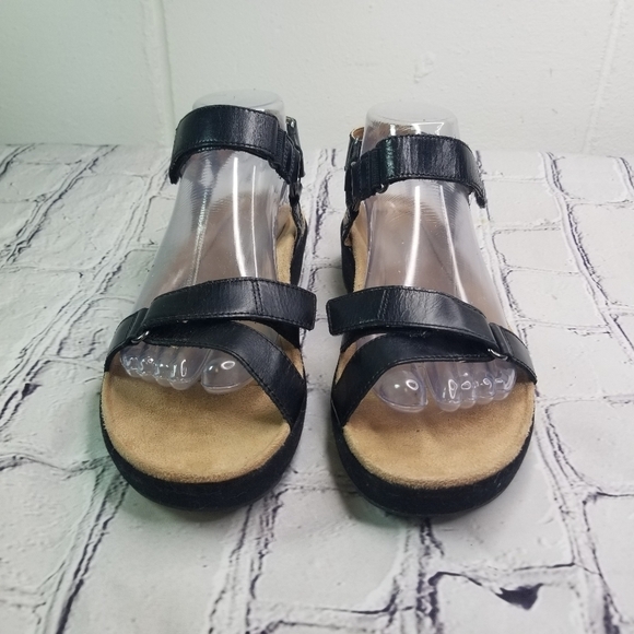 Vionic Kayan black strappy platform sandals new Nwob - Picture 4 of 10